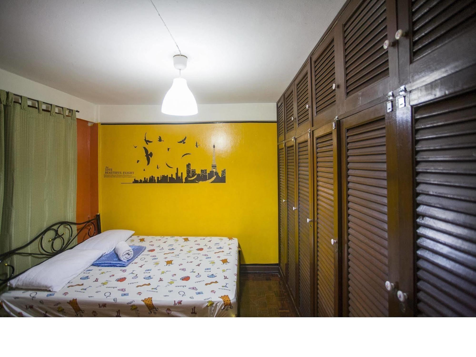 Wacky Fun Party Hostel Bangkok Buitenkant foto